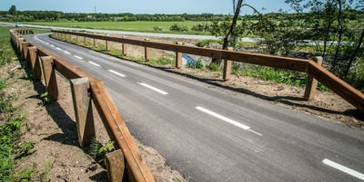 - Nord Profil A/S - be4f4e232b6bb4b0b6a6d2fcd2622737 - NORD PROFIL A/S LEVERER TRÆAUTOVÆRN TIL VEJEN KOMMUNE